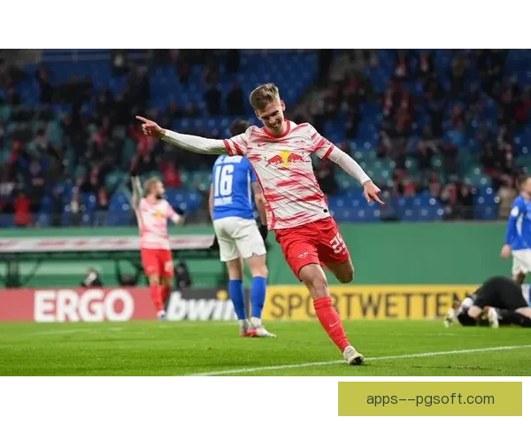 帕尔默读秒阶段连入两球曼联惊险逆转获胜