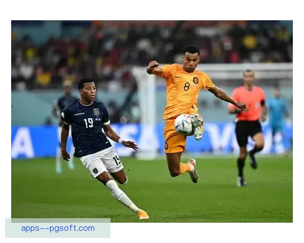 荷兰主场大胜匈牙利四球锁定欧国联八强席位