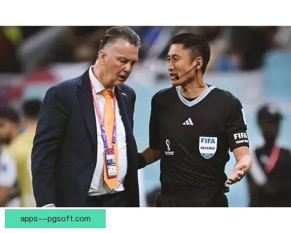 2026世界杯组委会宣布每场比赛将配备三名候补裁判加强裁判保障